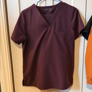 Mandala Scrubs Women’s Merlot Scrub Set